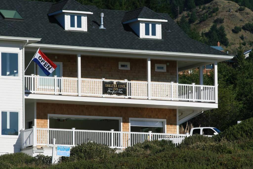 Spyglass By Oceanviewhottubs Oceanfront Tesla Chrging Shelter Cove Oceanfront Apartment Exterior photo